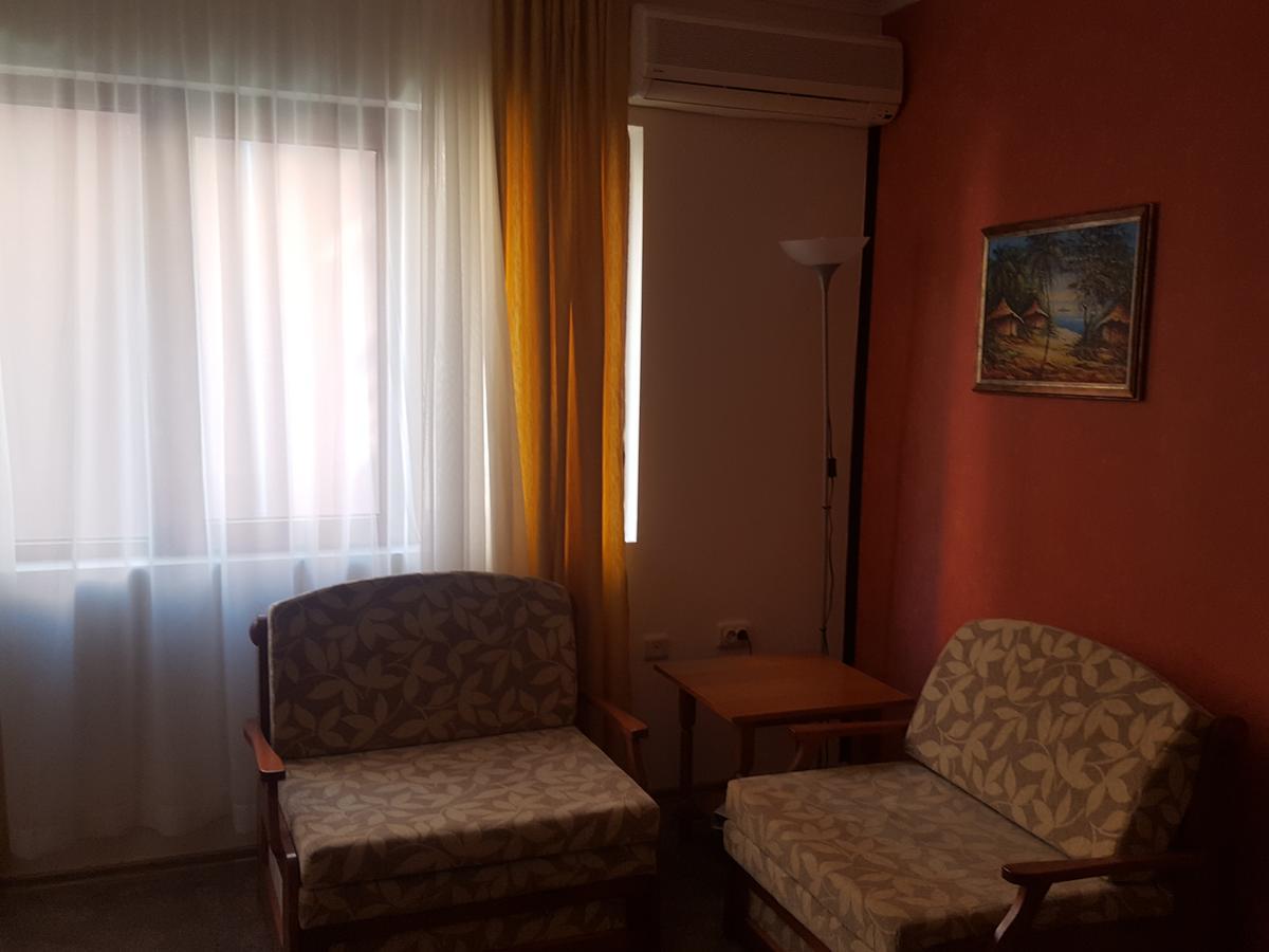 Семеен хотел Приятели Слънчев бряг Екстериор снимка